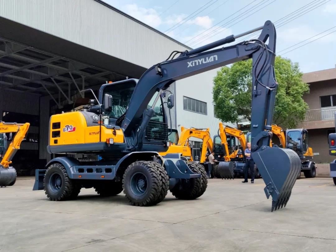 digging trench with mini excavator