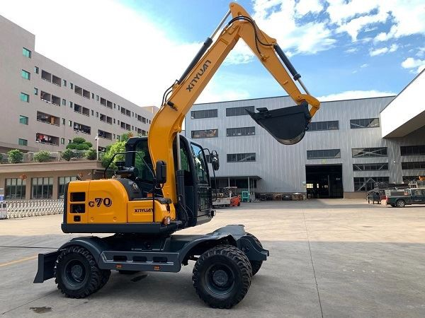 The importance of hybrid hydraulic excavator simulation test bed to the research and development of hybrid construction machinery