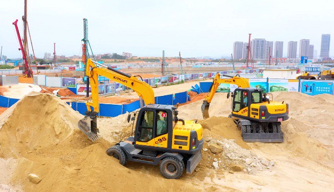 The excavator should be correctly analyzed before maintenance